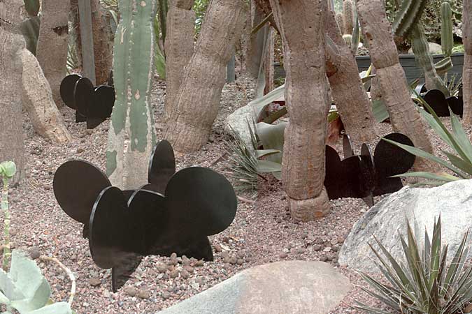 TOIKKA sculpture 02.