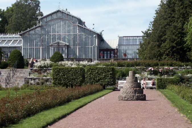 TOIKKA sculpture 11.